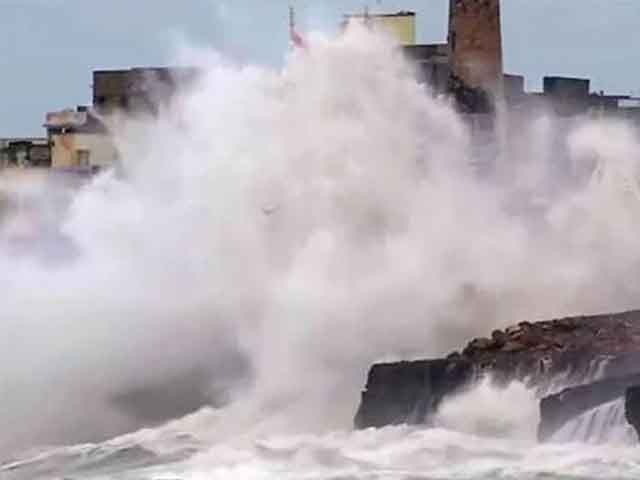 sea ​​storm; Villages near the coast are empty, evacuation of thousands of people continues